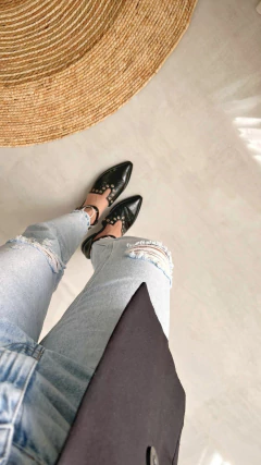 Motes Negro Charol en internet