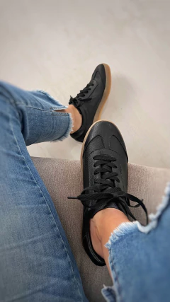 Imagen de Zapatilla Estefania Negro