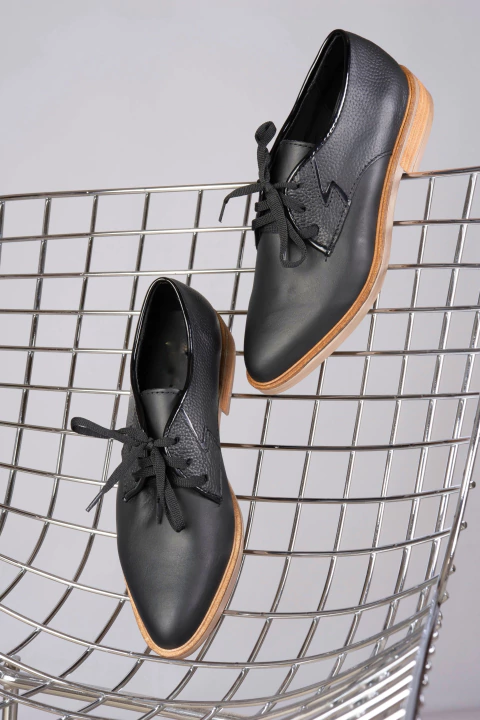 Acordonado Rayo negro