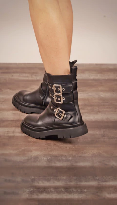 Bota verbena negro en internet