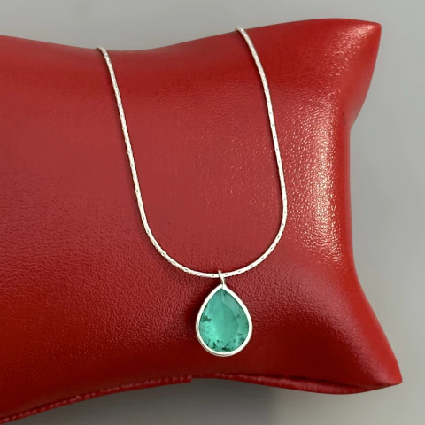 Colar 40 cm. c/ pingente gota 12.8 mm. Prata Legítima