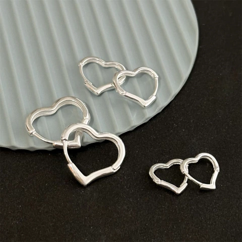 Trio argola click coração 12.2, 15 e 18.8 mm. Prata Legítima