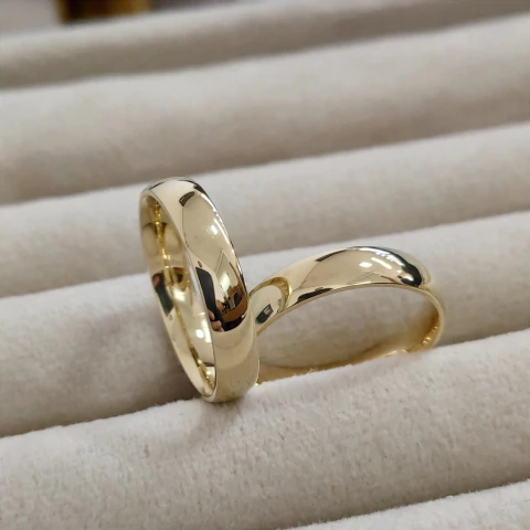 Aliança moeda especial abaulada 4.3 mm.