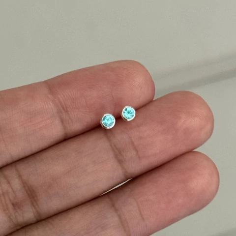 Brinco tarraxa baby confort 3.7 mm. azul claro - Prata Legítima