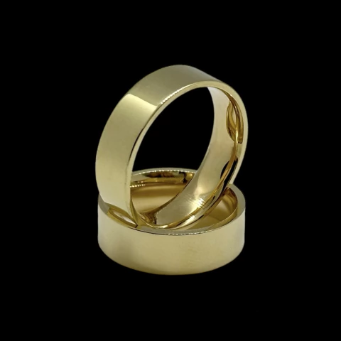 Aliança moeda especial quadrada 6 mm.