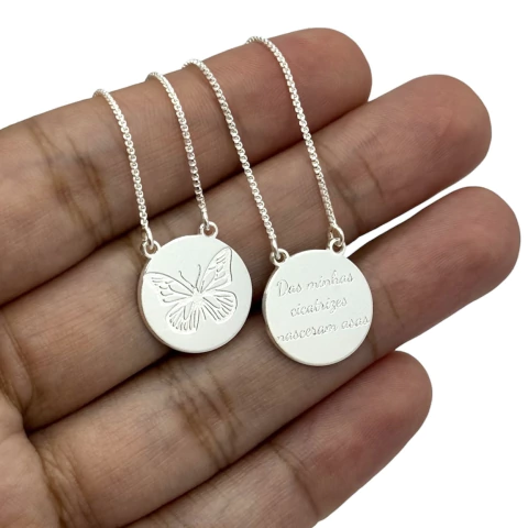 Escapulário 60 cm. borboleta e frase - Prata Legítima