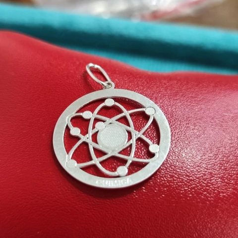 Pingente química 30.76 mm. Prata Legítima