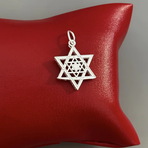 Pingente estrela de davi 25 mm. Prata Legítima