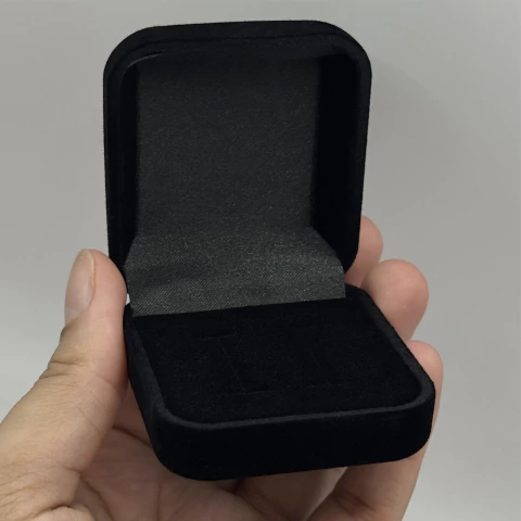 Estojo de veludo p/ alianças 6 cm. preto