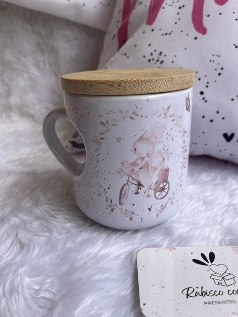 Caneca Coração com tampa - comprar online