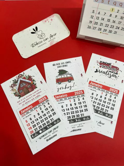 Mini Calendário com imã