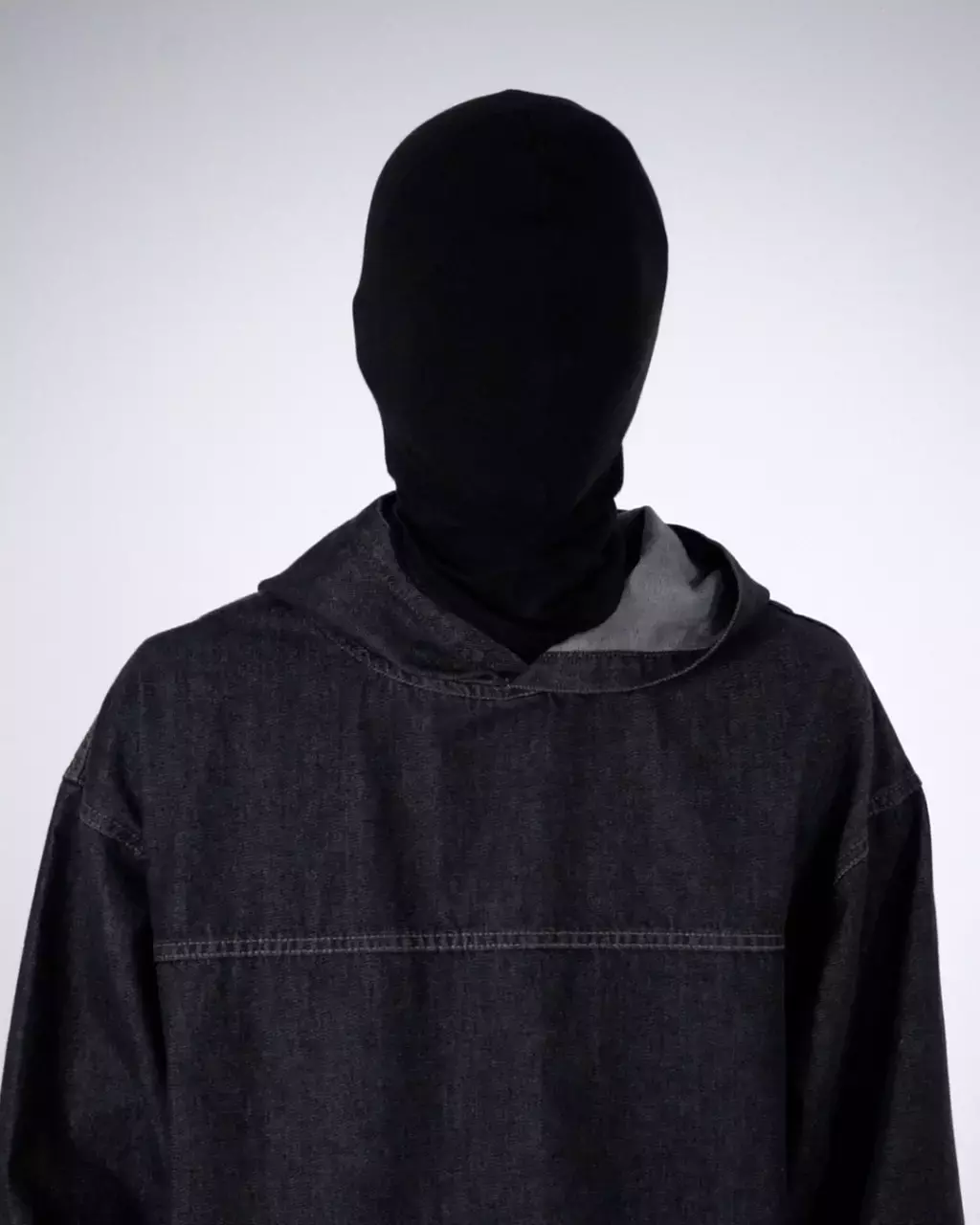 Pass Mountain - Black