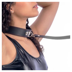 Collar regulable con correa de cuero - Bangover Sex Shop en Cordoba juguetes sexuales
