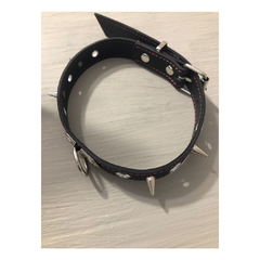 Collar de cuero con púas - comprar online