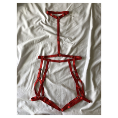 Arnés ligas + choker + pecho Margot rojo en internet