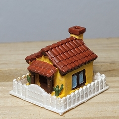 Casa com Cerca - comprar online
