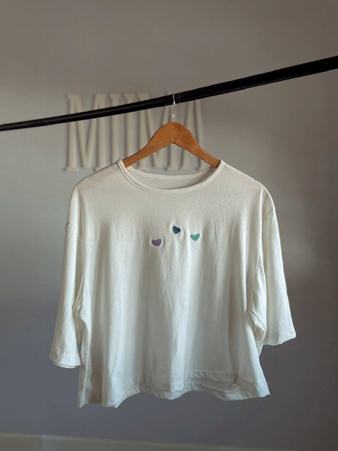 Remera Cuore bordada