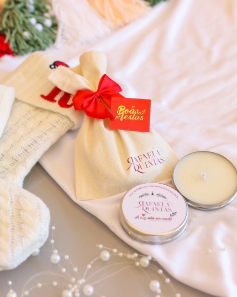 30 unidades - Vela aromática com saquinho de algodão personalizado