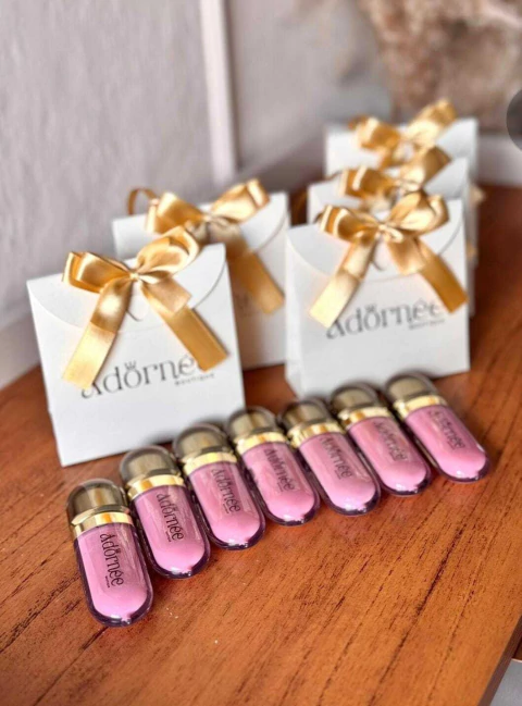 10 unidades Sacolinha bolsa + Gloss Kiko 6 ml