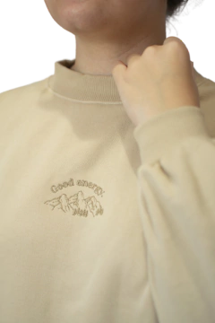 Blusa Emma na internet