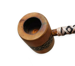 Cachimbo triskele preto e branco na internet