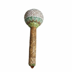 Maracá de coco grafismo Jiboia - Rezofolha