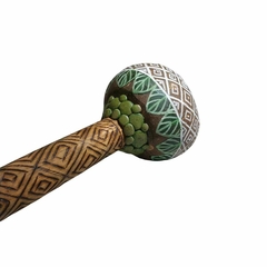 Maracá de coco grafismo Jiboia - comprar online