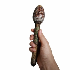Maracá oval da Terra - comprar online