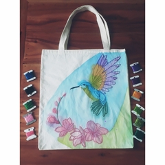 Ecobag Serie Aquarela e bordado -BEIJA FLOR-
