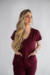 PIJAMA CIRÚRGICO BORDADO - SCRUB FEMININO GOLA V VINHO - loja online