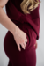 PIJAMA CIRÚRGICO BORDADO - SCRUB FEMININO GOLA V VINHO - comprar online