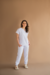Imagem do PIJAMA CIRÚRGICO BORDADO - SCRUB FEMININO GOLA PRINCESA BRANCO