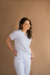 PIJAMA CIRÚRGICO BORDADO - SCRUB FEMININO GOLA PRINCESA BRANCO