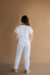 PIJAMA CIRÚRGICO BORDADO - SCRUB FEMININO GOLA PRINCESA BRANCO - Noite de Lua