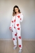 PIJAMA AMERICANO LONGO SUEDE OFF CORAÇÕES VERMELHO - comprar online