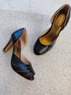 Laura salto 8 - comprar online