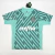 Camisa do Palmeiras, modelo goleiro para a temporada 24/25, na cor verde, com design em zig-zag e detalhes da marca Puma.