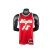 Regata masculina do Memphis Grizzlies, número 17, na cor vermelha, com detalhes em azul e dourado.