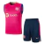 Conjunto de treino do Barcelona com camisa sem manga rosa e short azul, modelo 2024/2025.