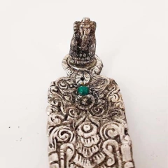 Incensário Metal Canoa Prata Ganesha Sabedoria - comprar online