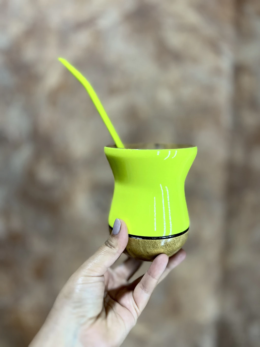 Kit cuia madeira e bomba - cor amarelo neon