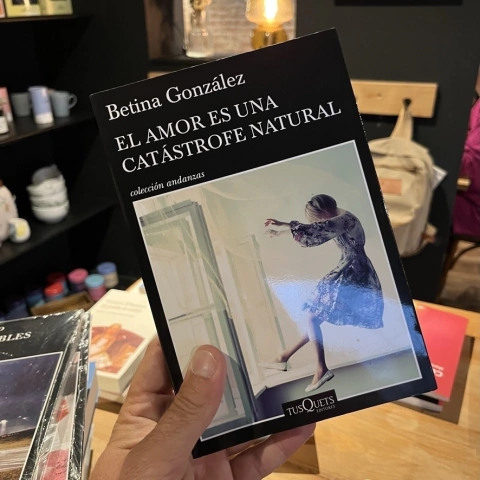 El amor es una catástrofe natural - Betina Gonzalez