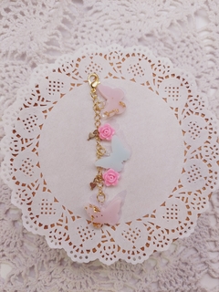 Charm Sweet Delicate
