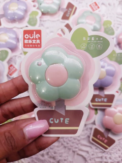 Estilete fofo de Flor na internet