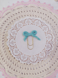 Clips Laço delicado crochê - comprar online