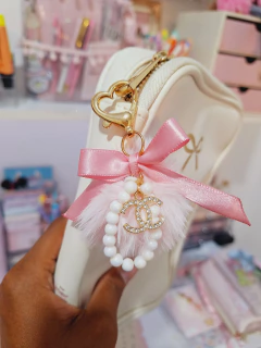 Charm Chanel ( escolher variação ) - comprar online