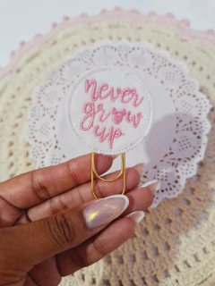 Clips Bordado ( ESCOLHER VARIAÇÃO ) - loja online