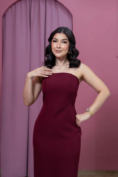 Imagem do VESTIDO COM CAPA
