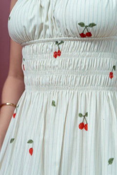Vestido Isabela na internet
