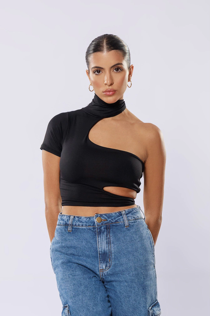CROPPED SOPHIA